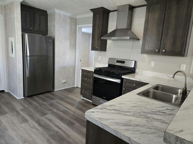 Foto del edificio - 454 Warbler Ln