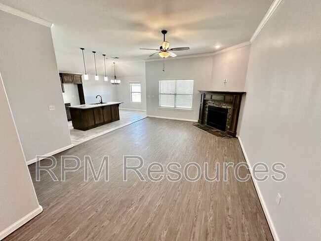 Building Photo - 9224 SW 48th Ter