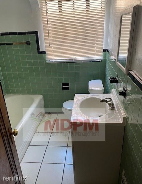 Building Photo - 3 br, 1 bath House - 9159 Manor St