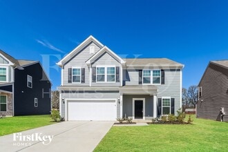 Building Photo - 2628 Clipper Ct NW