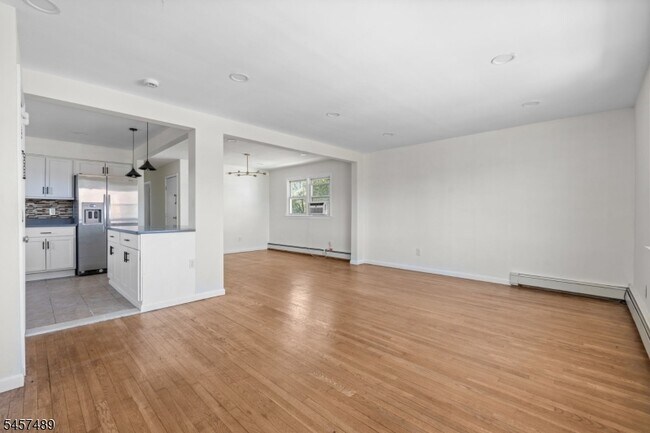 Building Photo - 1134 Rivington St