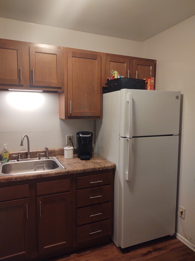 Kingsgate Village 7897 Cox Rd West Chester, OH Apartments for Rent