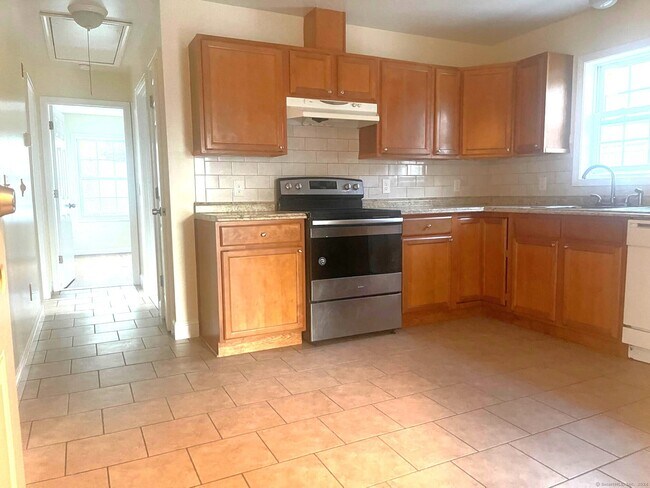 Foto del edificio - 1156 Hancock Ave