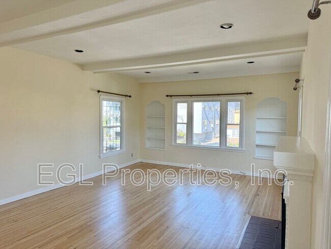 Building Photo - 134 N Hamilton Dr
