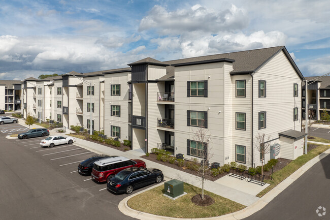 Building Photo - Pointe Grand Jacksonville West