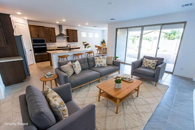 Foto del edificio - 23024 E Watford Dr