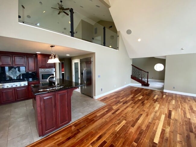 Building Photo - 4145 Dry Creek Rd