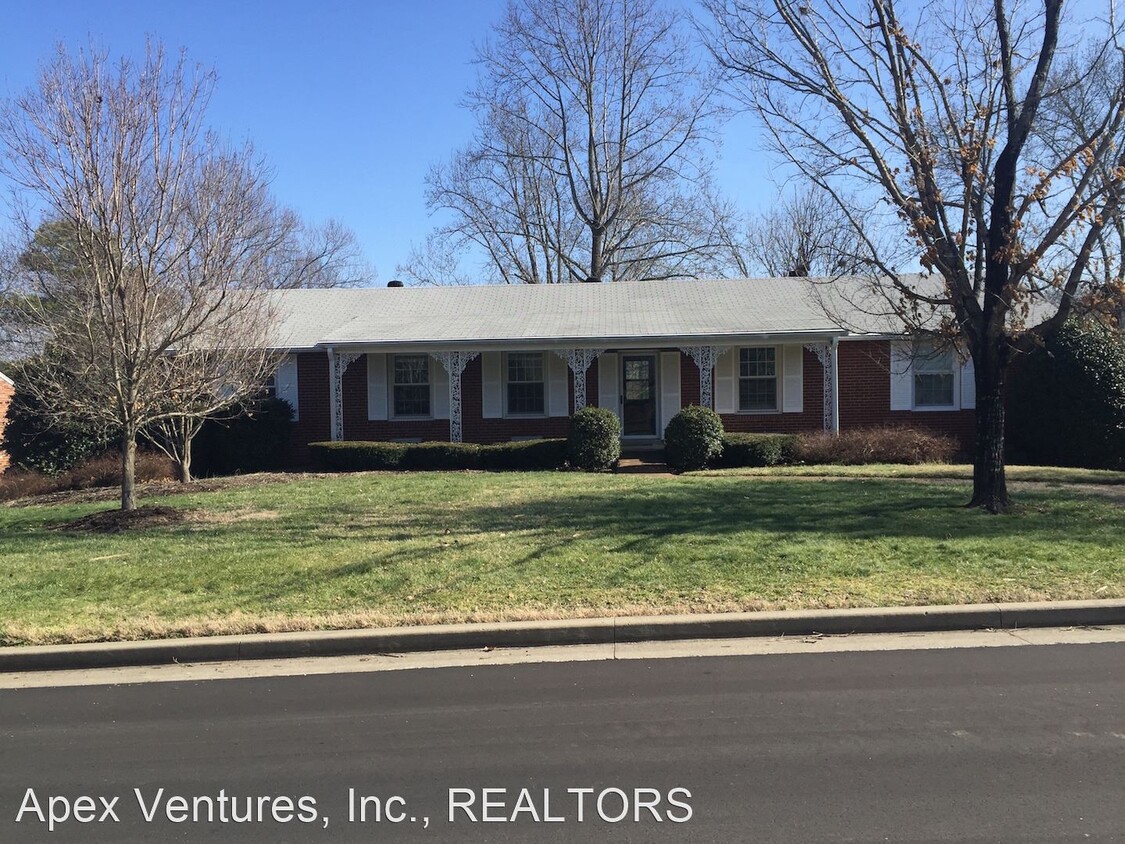 Primary Photo - 3 br, 2 bath House - 924 Neuhoff Ln