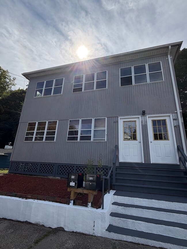 Building Photo - 161 Hampden St
