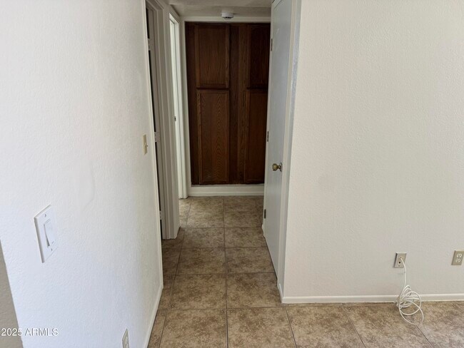 Foto del edificio - 6148 E Greenway St