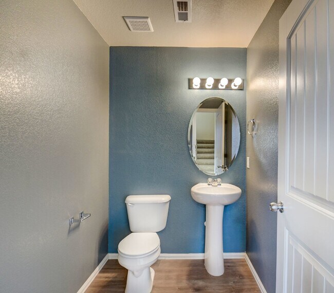 Foto del edificio - 4707 Painted Sky View