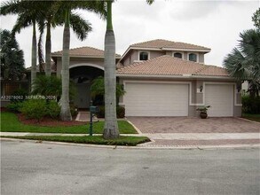 Building Photo - 1360 Victoria Isle Dr