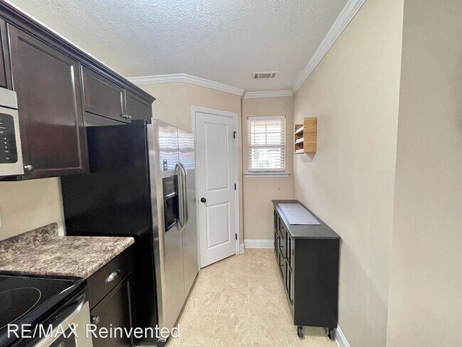 Foto del edificio - 3 br, 2.5 bath House - 528 Scenic Dr