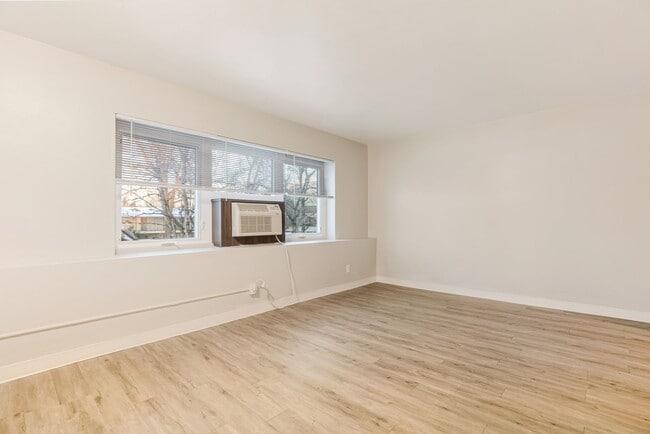 Interior Photo - The Lee Apartments