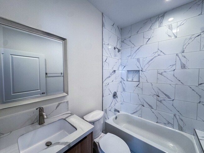 Foto del edificio - 120 E 55th St