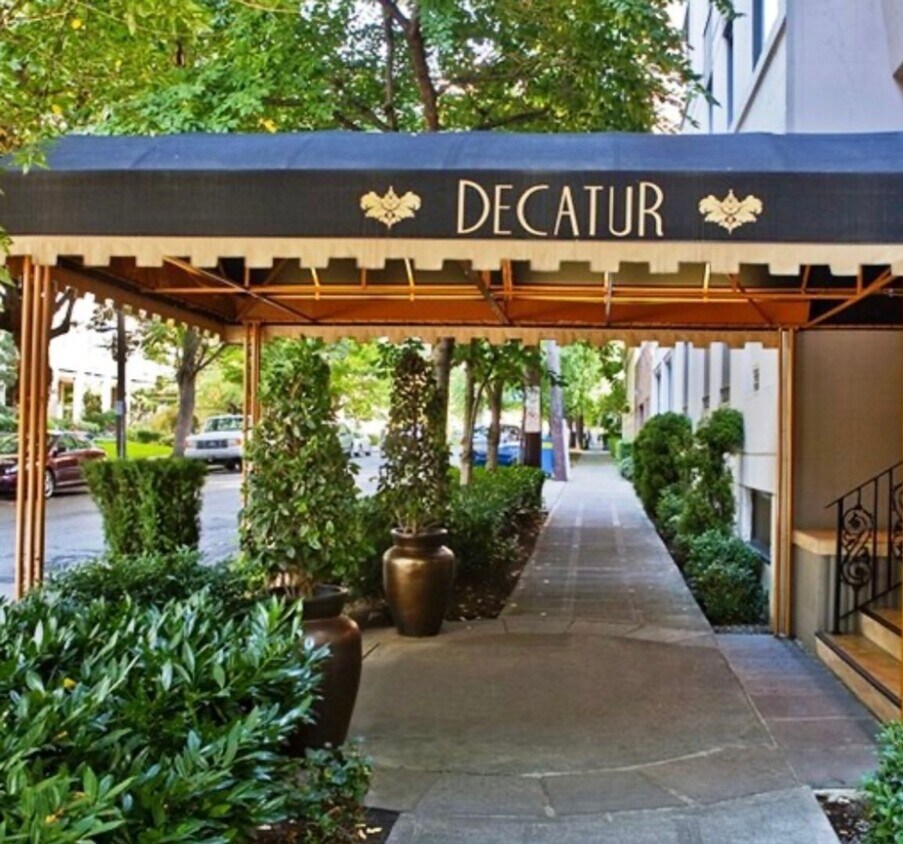 Foto principal - Decatur Condominiums - First Hill