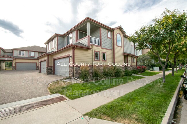 Building Photo - 2863 Kansas Dr