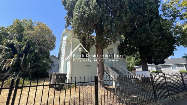 Foto del edificio - Charming 2bd/1ba House near UCD Med Center