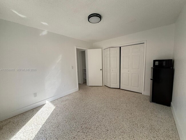 Building Photo - 3144 NW 29th St