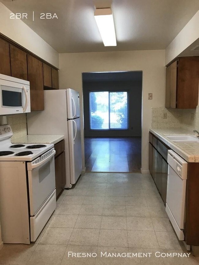 Foto del edificio - 2 bedroom in Fresno CA 93710