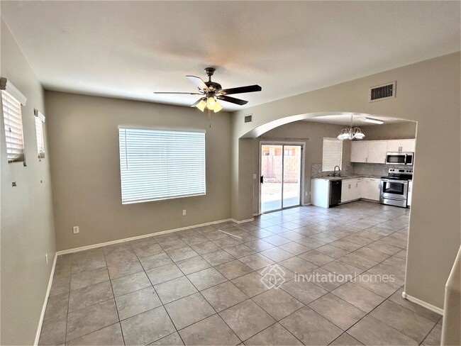 Foto del edificio - 3933 W Carter Rd