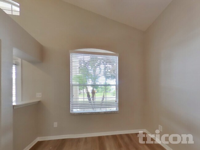 Building Photo - 8516 Sunsprite Ct