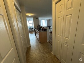 Building Photo - 1521 Lemarchant St