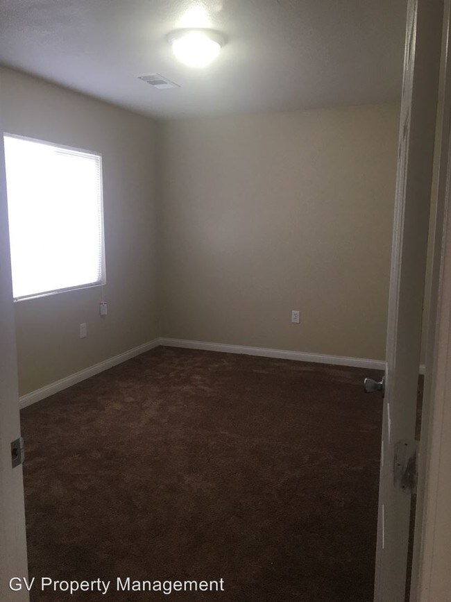 Building Photo - 13071 Terra Bella St