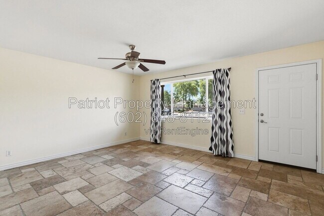 Building Photo - 1275 W Del Rio St