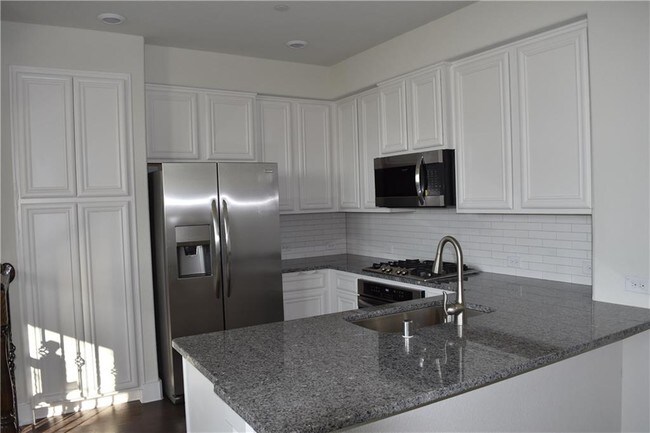Building Photo - 2406 Magalia Lane