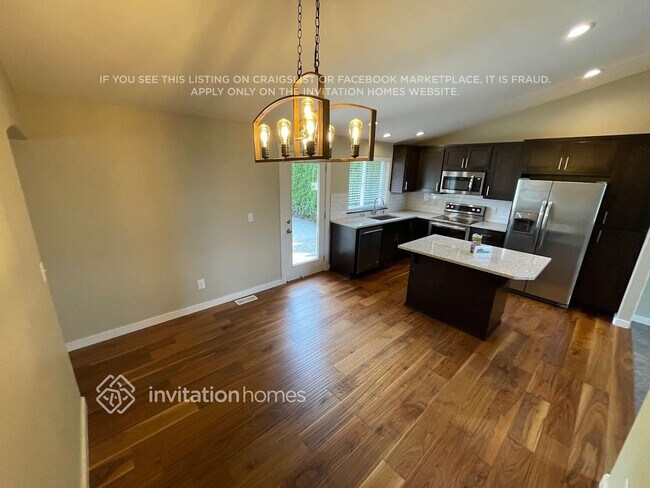 Foto del edificio - 19407 Valley View Dr