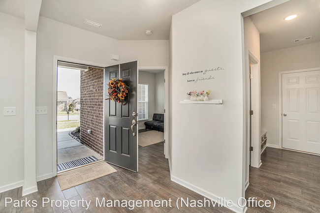 Building Photo - 5 br, 3.5 bath House - 1674 Lantana Drvie