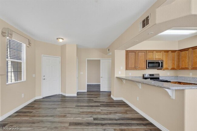 Foto del edificio - 9901 Trailwood Dr