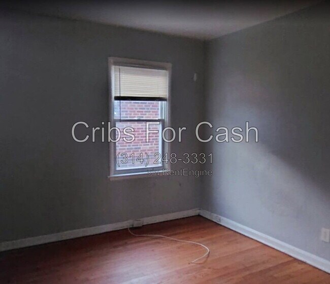Building Photo - 6404 Myron Ave