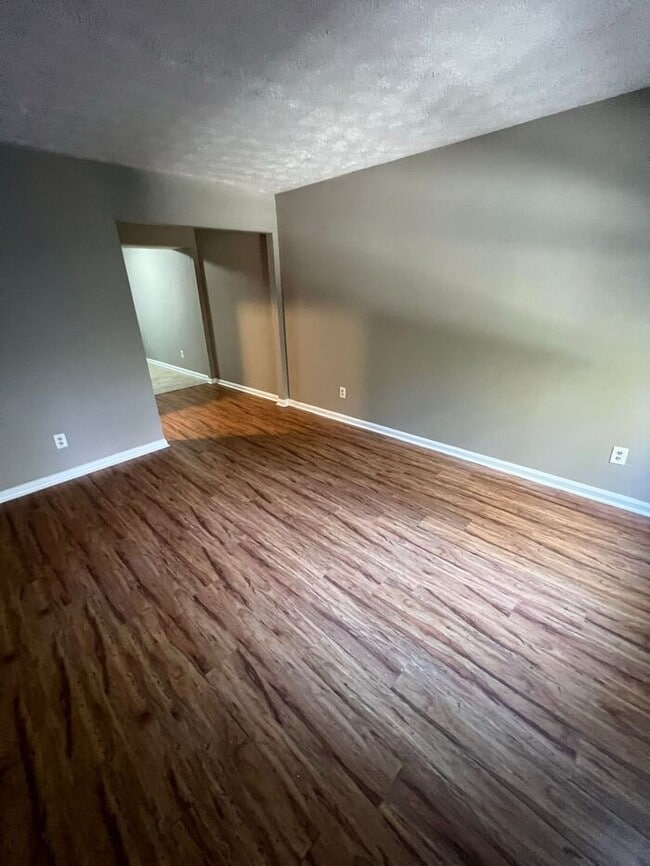 Building Photo - READY NOW!!! Corner Unit! 2 Bedroom 1.5 to...