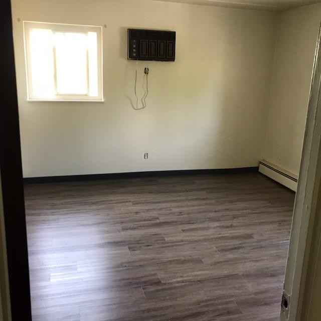 2680 Montana Ave Unit 7, Cincinnati, OH 45211 Room for Rent in
