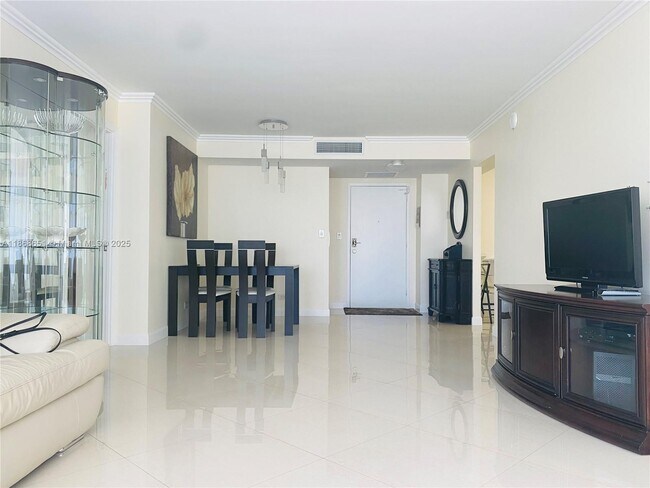 Foto del edificio - 230 174th St