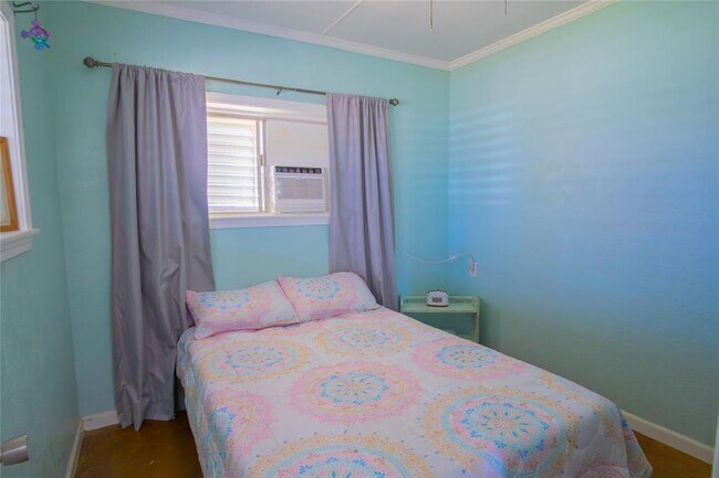 Foto del edificio - 4207 San Jacinto Dr