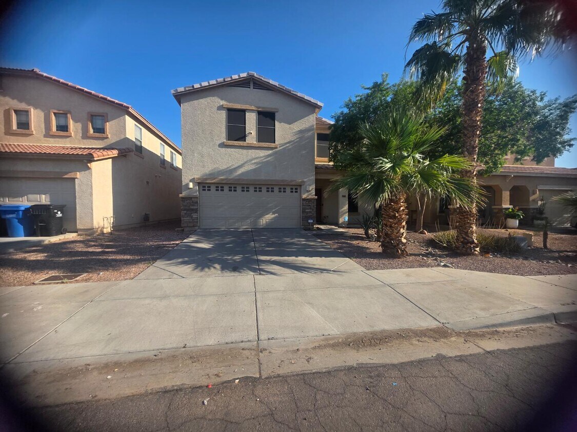 Foto principal - 9209 W Lewis Ave