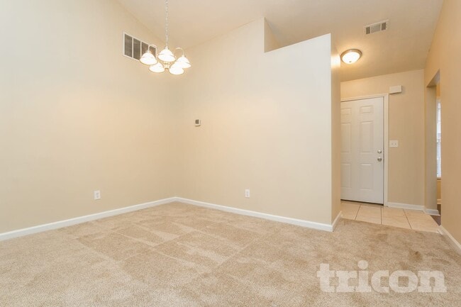 Building Photo - 636 Fair Harbor Dr