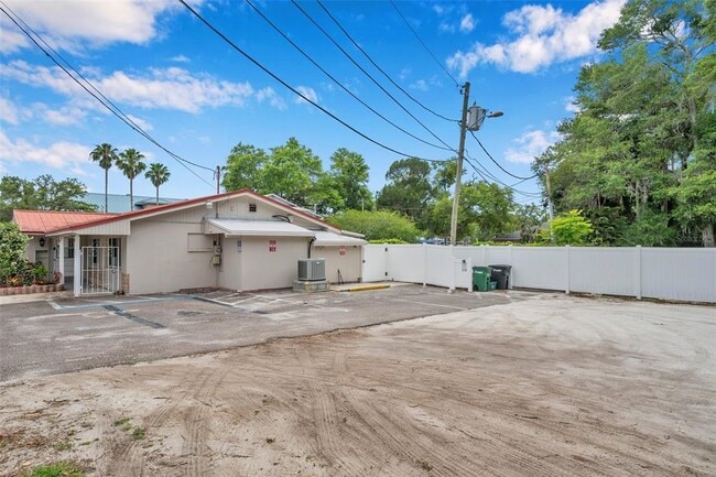 Foto del edificio - 125 5th Ave N