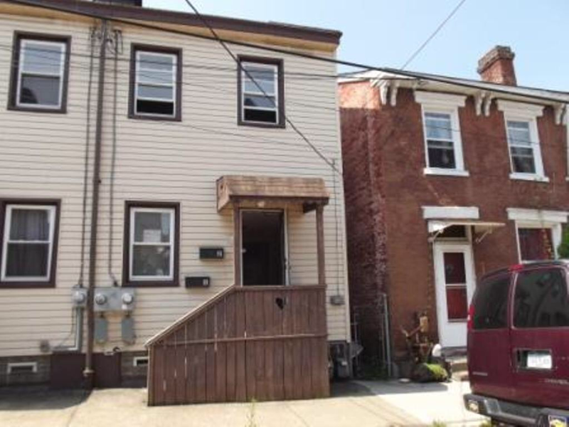 Primary Photo - 162-142 42nd St