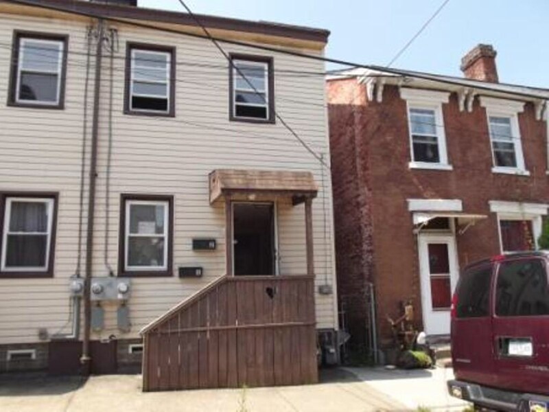Foto principal - 162 42nd St