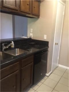 Building Photo - 17331 Red Oak Dr