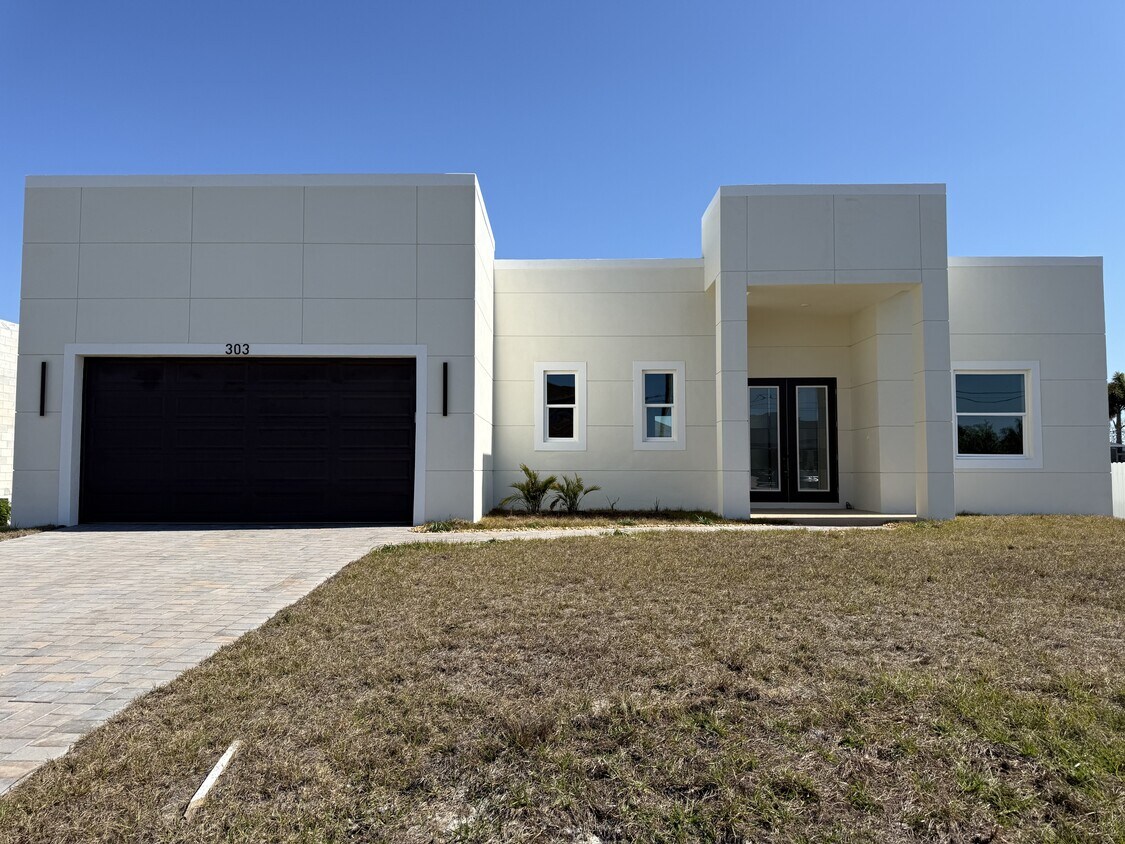 Photo - 303 NW 26th Ave (Cape Coral, FL)