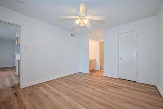 Building Photo - 2750 Holly Hall St