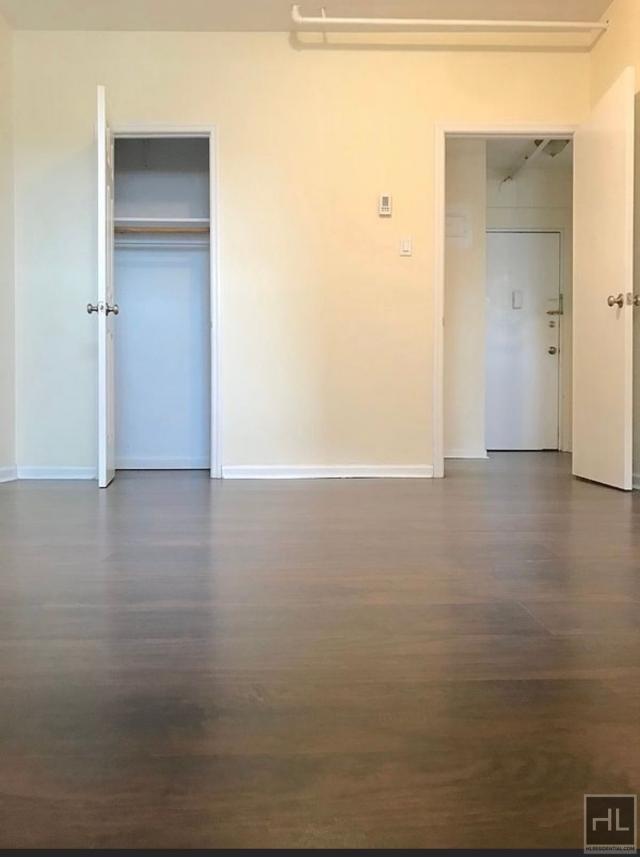 Building Photo - 1 bedroom in QUEENS NY 11102