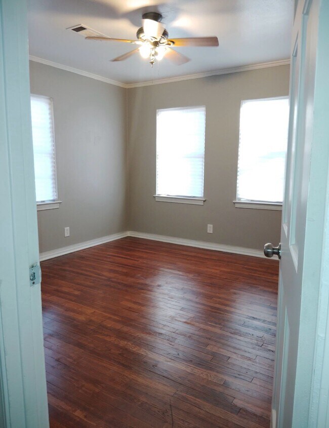 Foto del edificio - 3106 SW 10th Ave