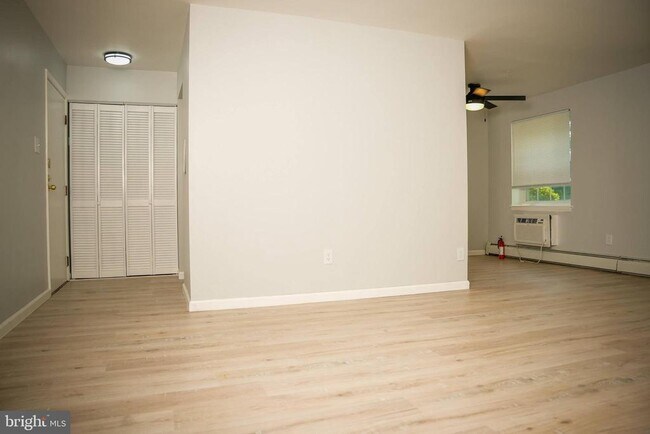 Foto del edificio - 250 Ridge Pike