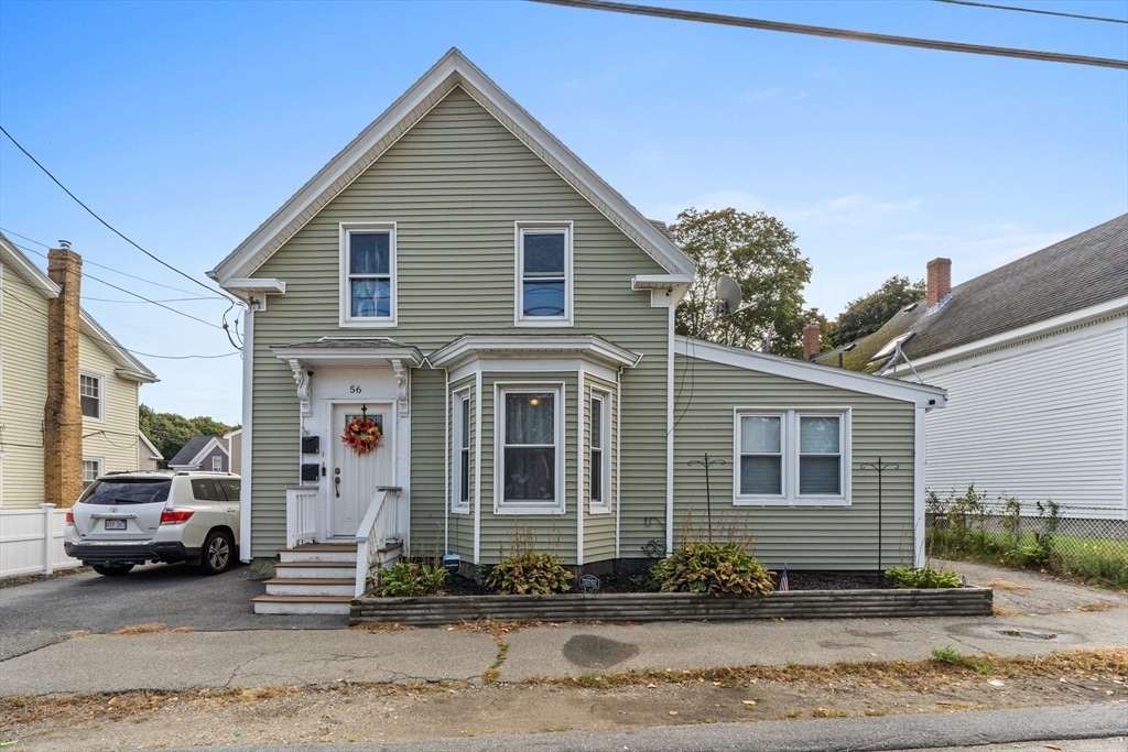 56 Lynn St Unit 2, Peabody, MA 01960 Condo for Rent in Peabody, MA